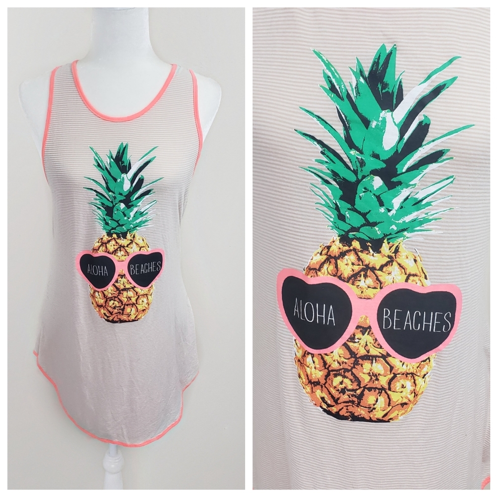 Francesca's Aloha Beaches Pineapple Tank Top Sz. M